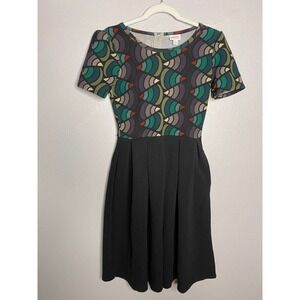 Small Flattering Retro Vintage Inspired Lularoe Dress